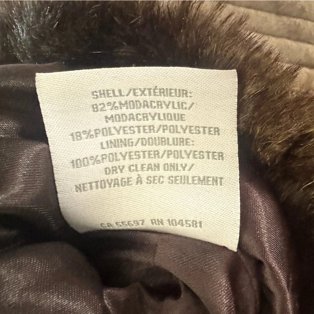Restoration Luxe Fur Collection Faux Sable Fur Wine Bag